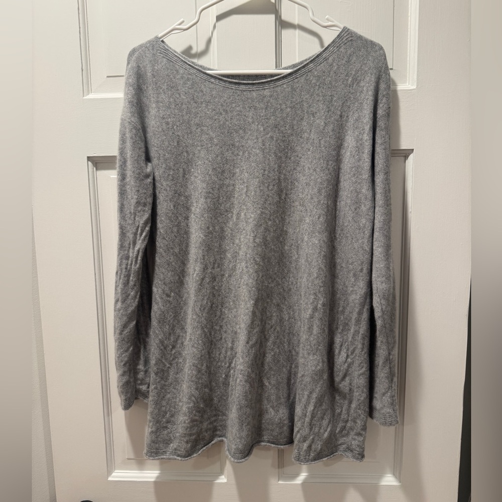 Gray 100% Cashmere Boatneck Sweater